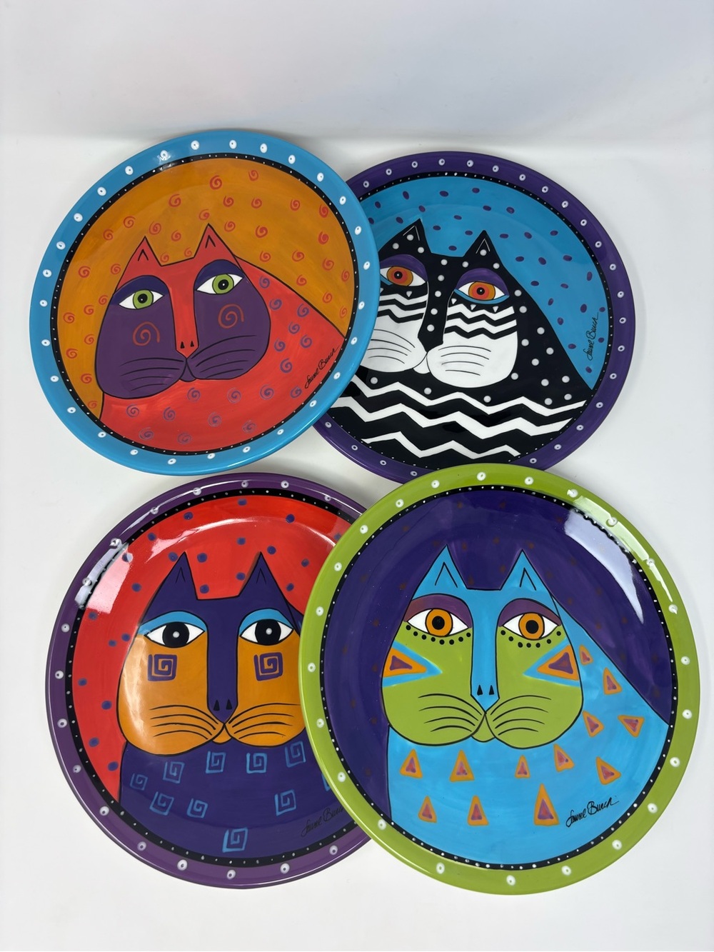 Laurel Burch GANZ Bella Casa    Ceramic Vtg Plates Set of 4 Hand Painted Signed